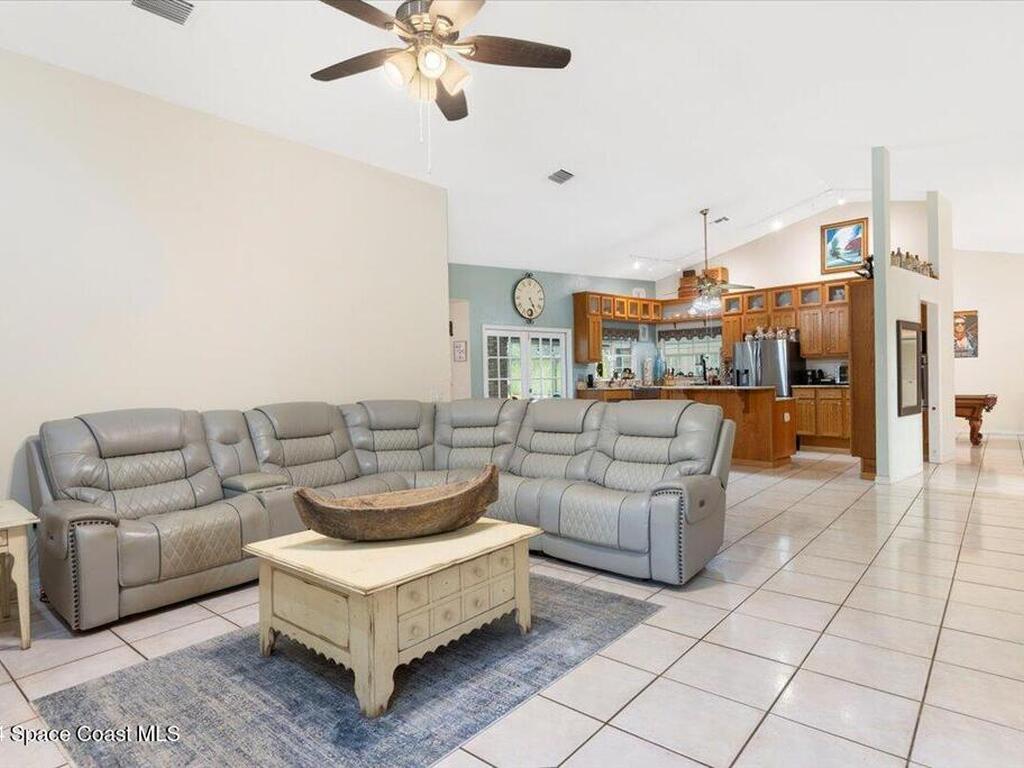 4429 Country Road, Melbourne, FL 32934