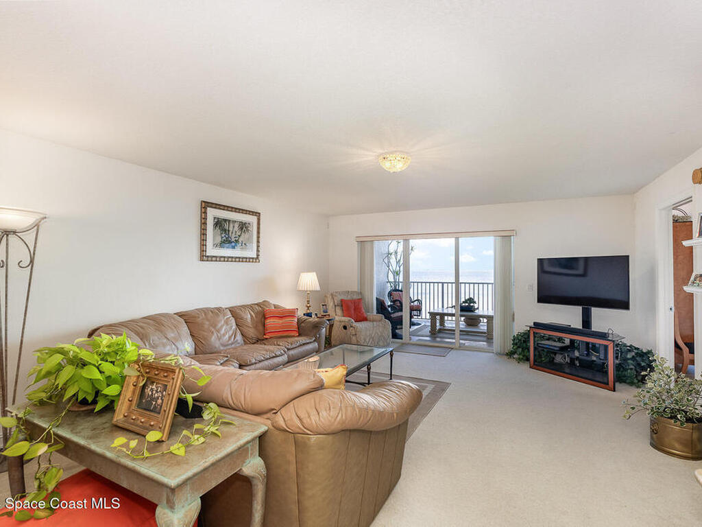 7008 Sevilla Court, Cape Canaveral, FL 32920