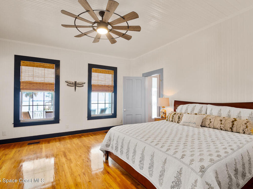 3945 Indian River Drive, Cocoa, FL 32926