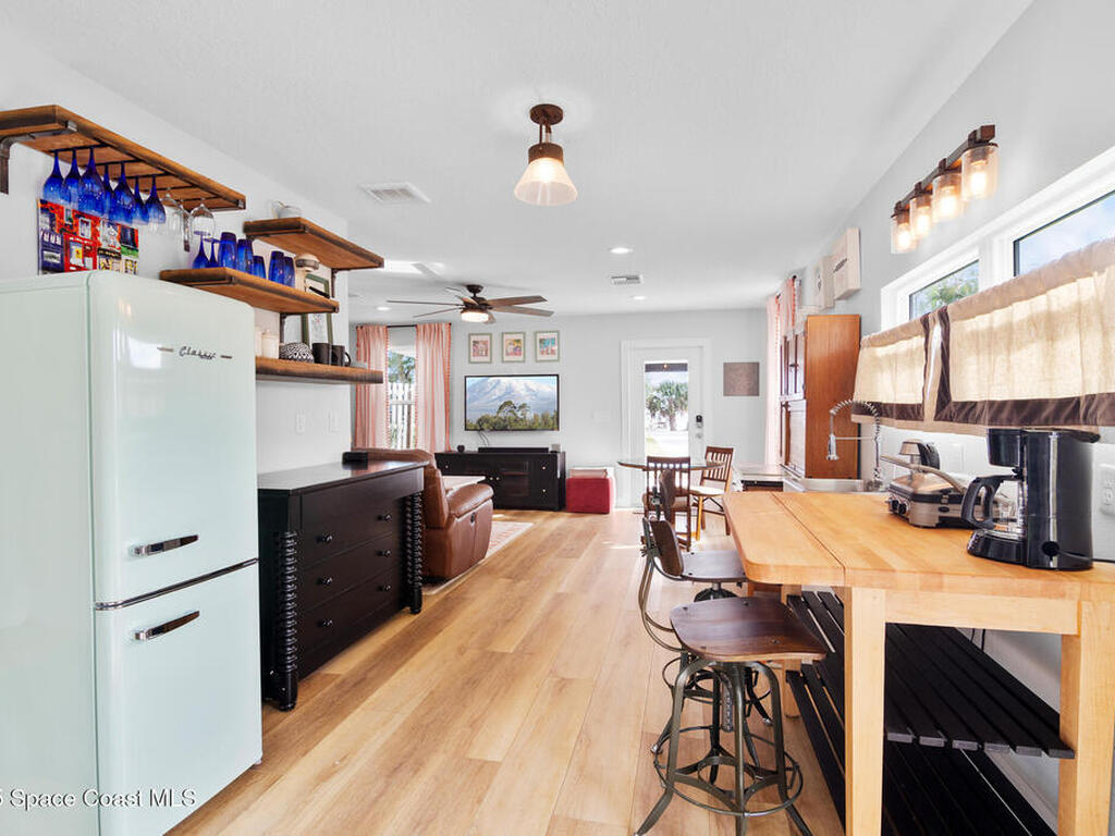 3945 Indian River Drive, Cocoa, FL 32926