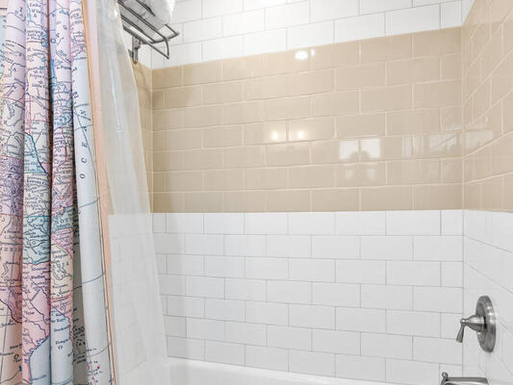 3945 Indian River Drive, Cocoa, FL 32926