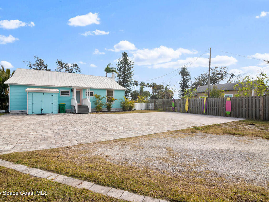 3945 Indian River Drive, Cocoa, FL 32926