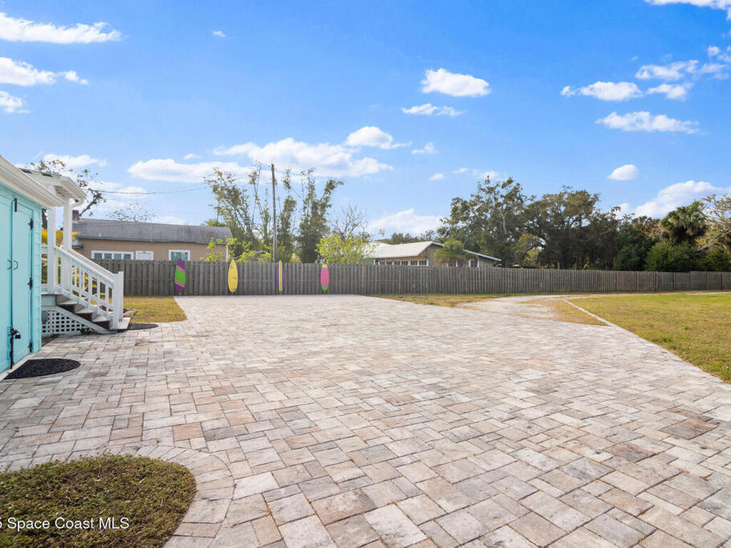 3945 Indian River Drive, Cocoa, FL 32926