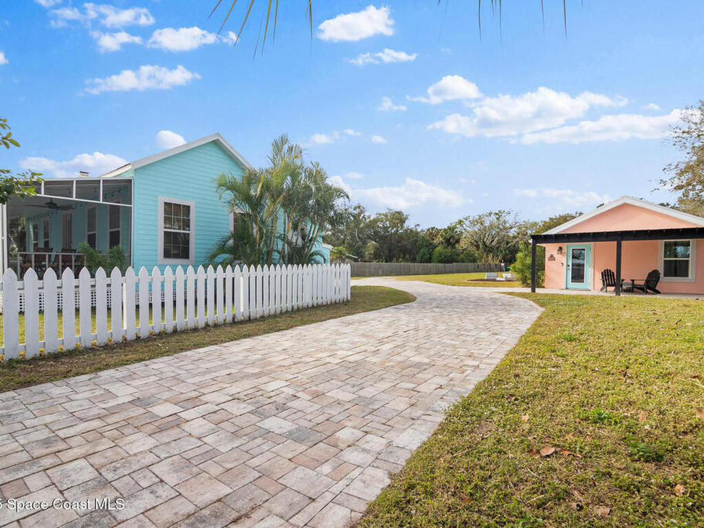3945 Indian River Drive, Cocoa, FL 32926