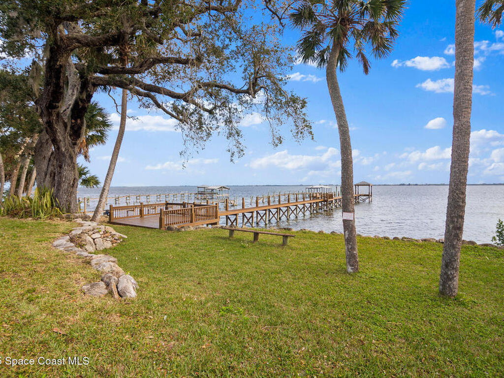 3945 Indian River Drive, Cocoa, FL 32926