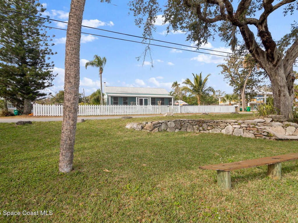 3945 Indian River Drive, Cocoa, FL 32926