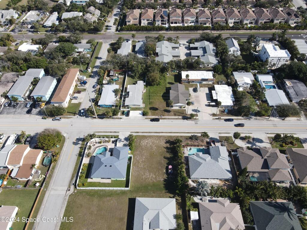 320 S Brevard Avenue, Cocoa Beach, FL 32931