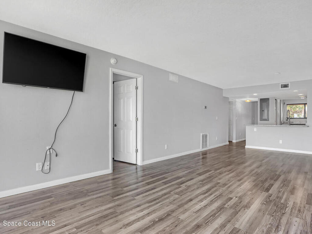 3901 Dixie Highway, Palm Bay, FL 32905