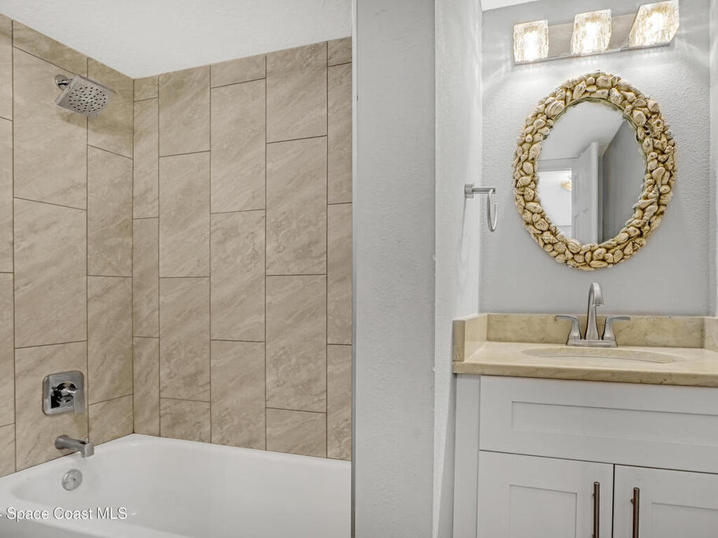 3901 Dixie Highway, Palm Bay, FL 32905