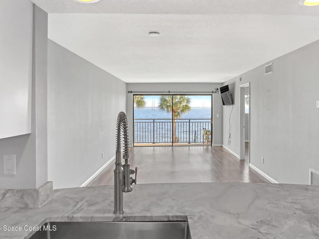 3901 Dixie Highway, Palm Bay, FL 32905