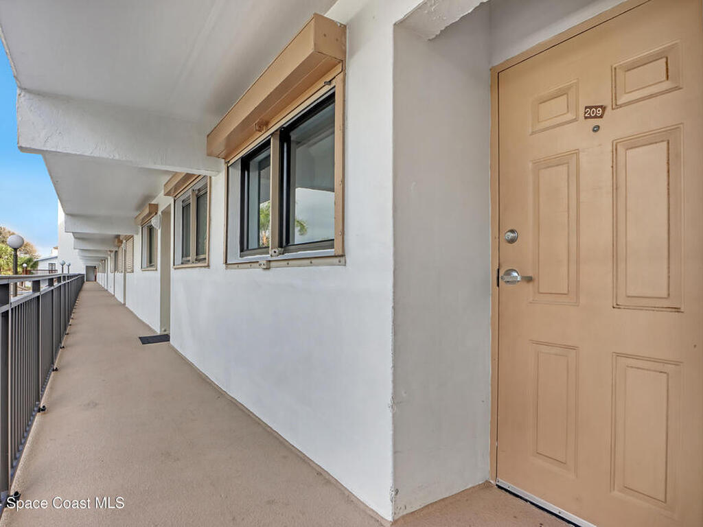 3901 Dixie Highway, Palm Bay, FL 32905