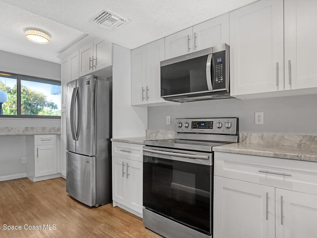 3901 Dixie Highway, Palm Bay, FL 32905