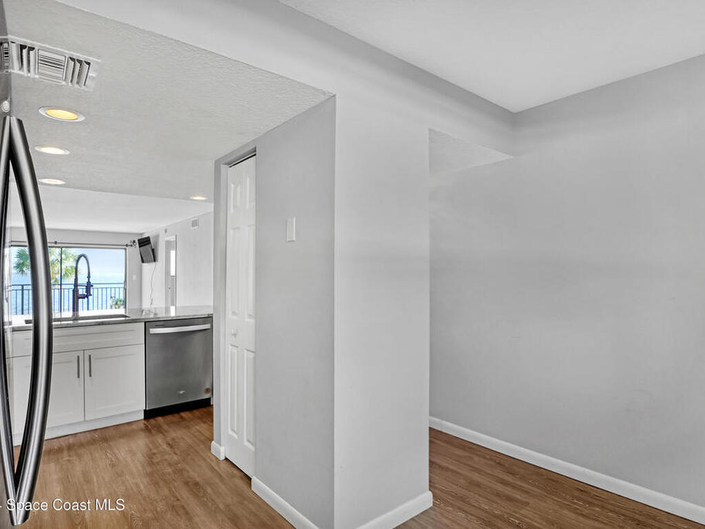 3901 Dixie Highway, Palm Bay, FL 32905