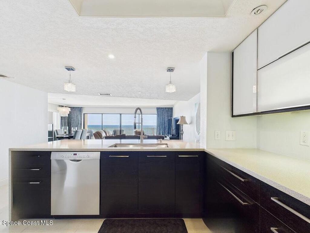 55 N 4th Street, Cocoa Beach, FL 32931