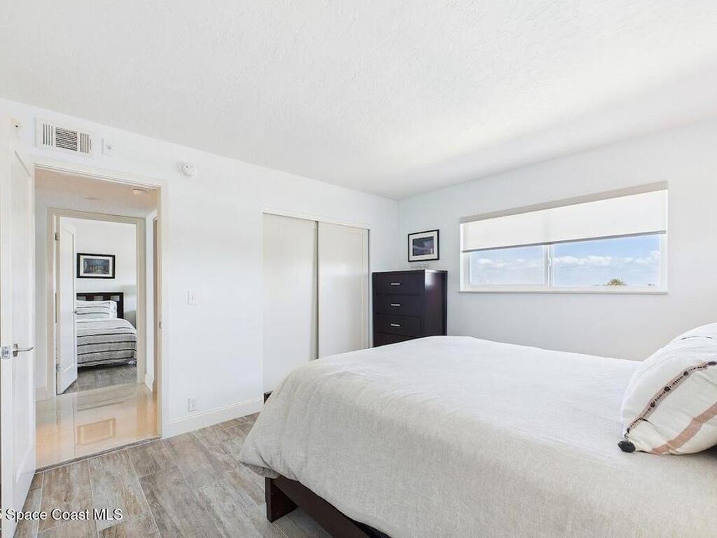 55 N 4th Street, Cocoa Beach, FL 32931