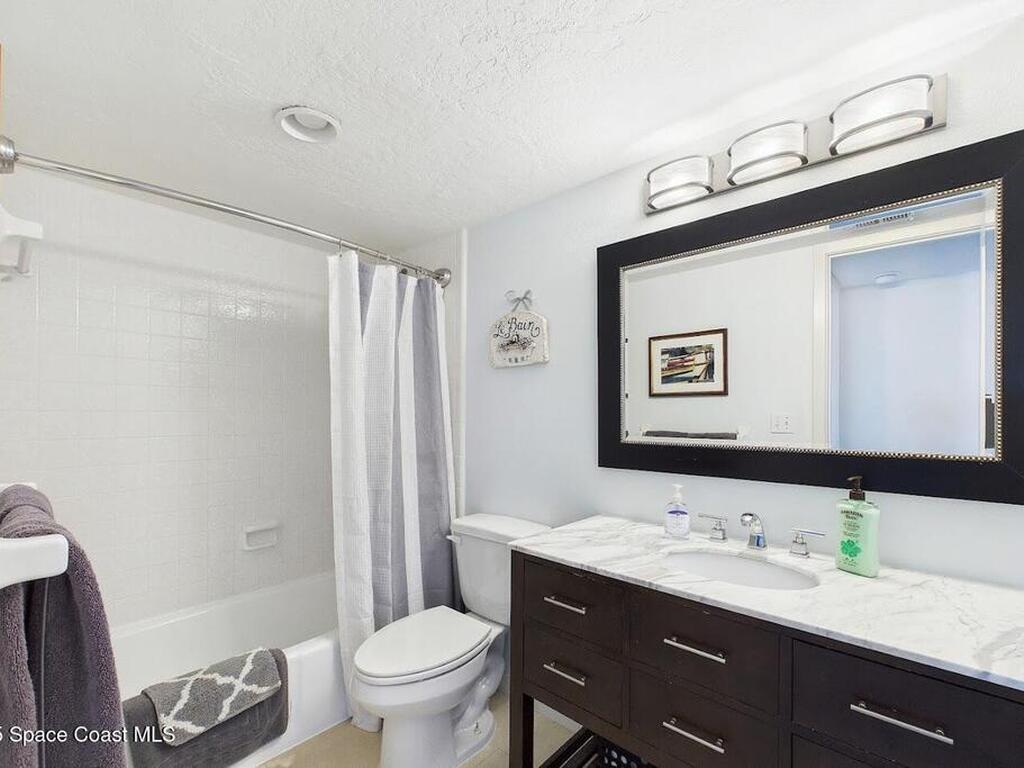 55 N 4th Street, Cocoa Beach, FL 32931