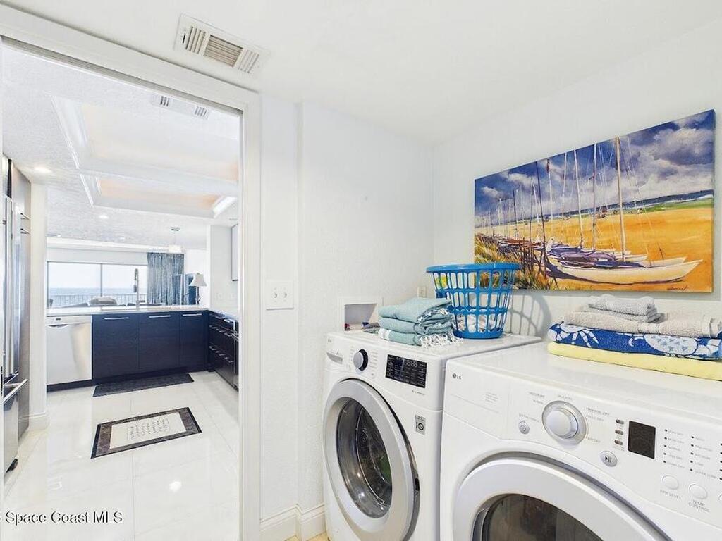 55 N 4th Street, Cocoa Beach, FL 32931