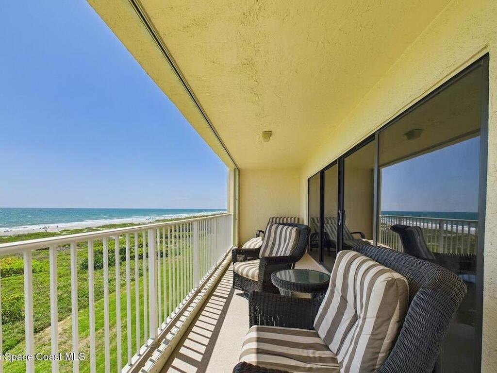 55 N 4th Street, Cocoa Beach, FL 32931