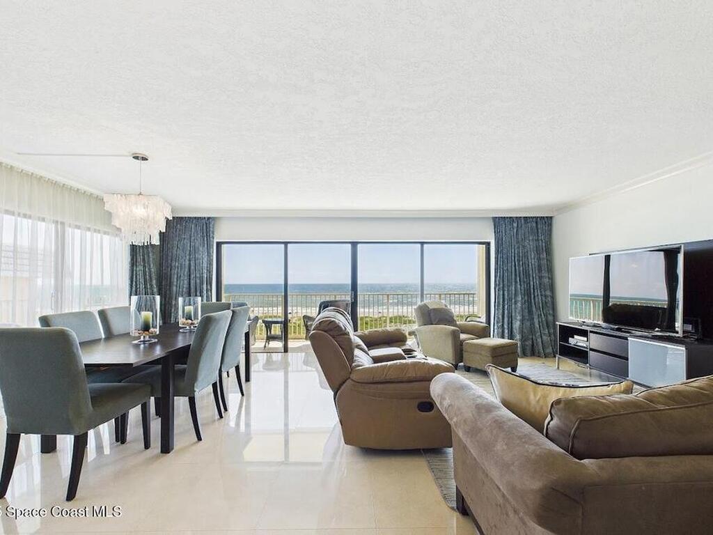 55 N 4th Street, Cocoa Beach, FL 32931