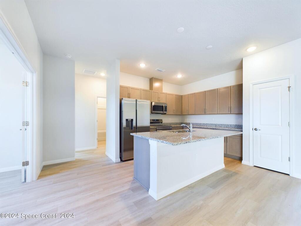 542 Lambright Street, Palm Bay, FL 32908