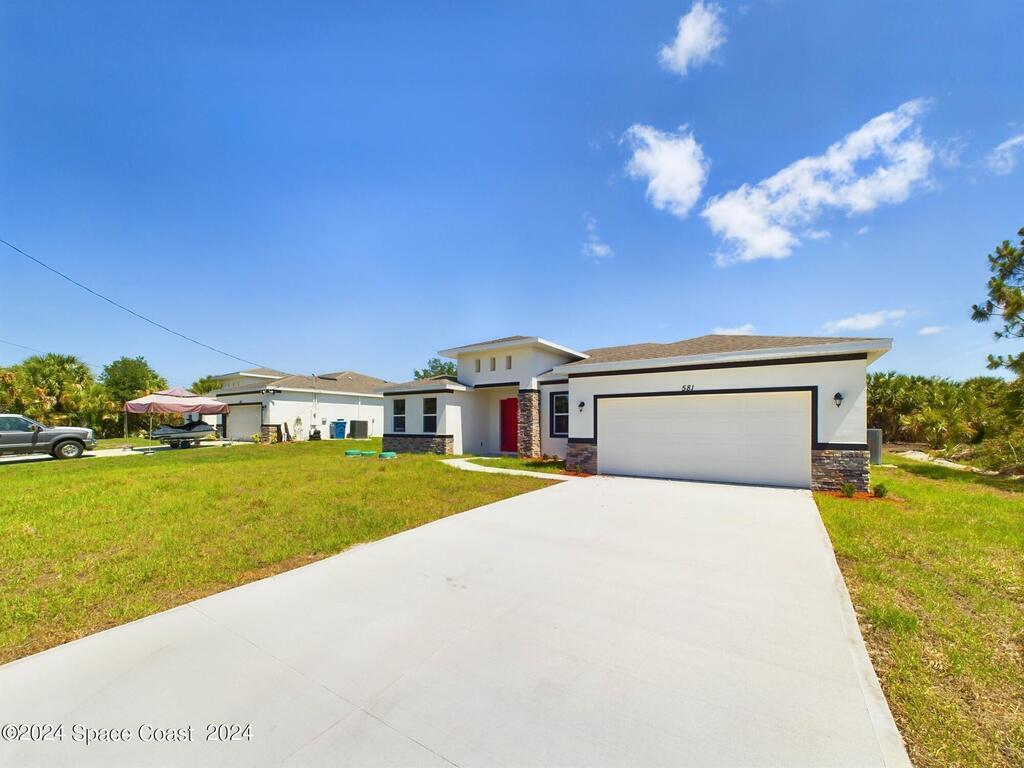 542 Lambright Street, Palm Bay, FL 32908