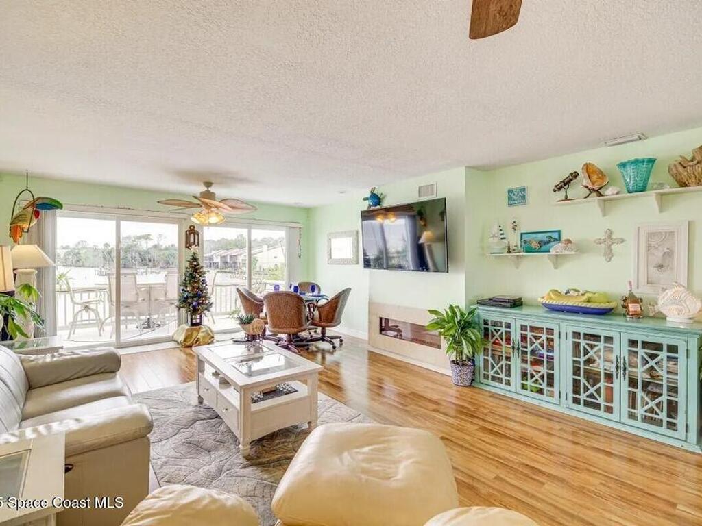 4997 Riveredge Drive, Titusville, FL 32780