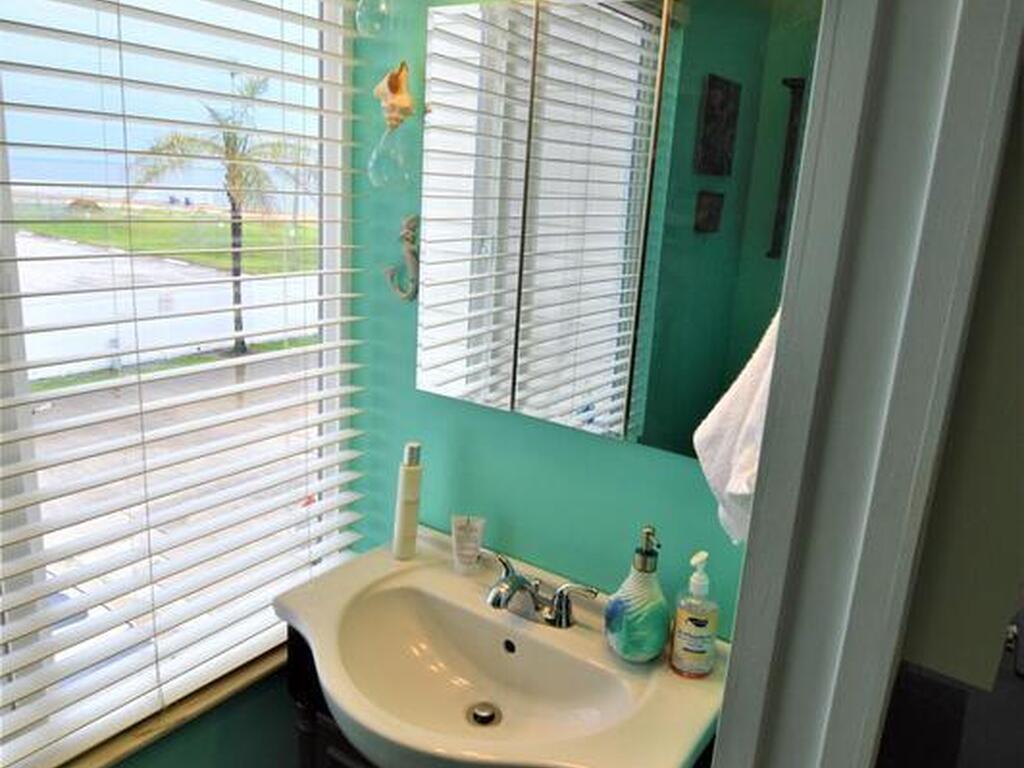 4997 Riveredge Drive, Titusville, FL 32780