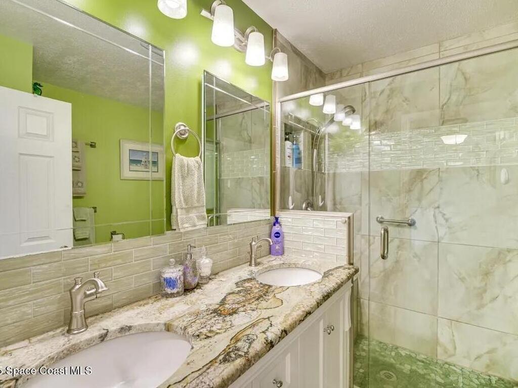 4997 Riveredge Drive, Titusville, FL 32780