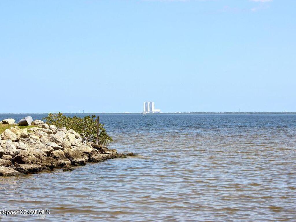 4997 Riveredge Drive, Titusville, FL 32780