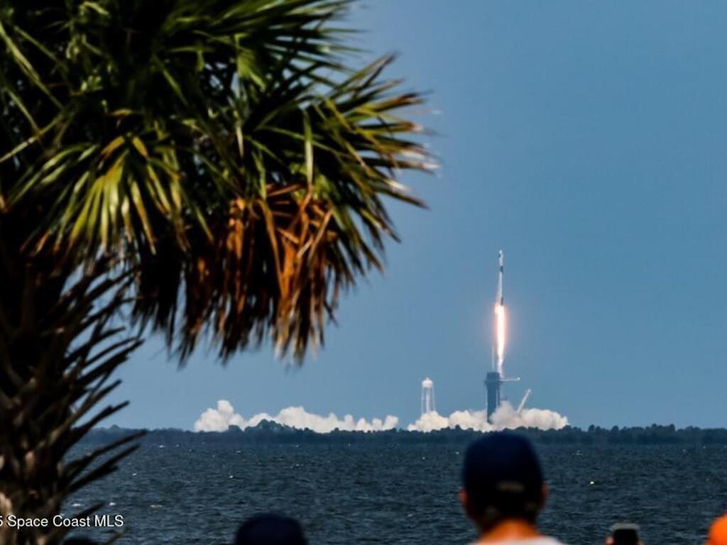 4997 Riveredge Drive, Titusville, FL 32780