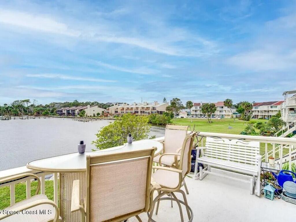 4997 Riveredge Drive, Titusville, FL 32780