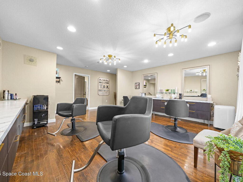 290 Parnell Street, Merritt Island, FL 32953