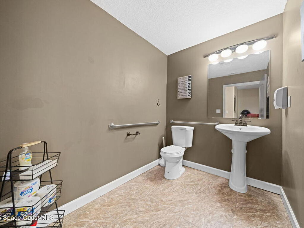 290 Parnell Street, Merritt Island, FL 32953