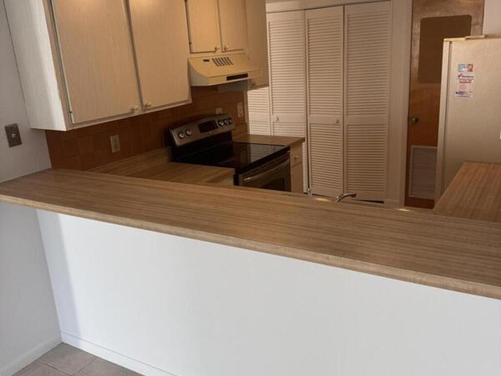 212 Augusta Way, Melbourne, FL 32940