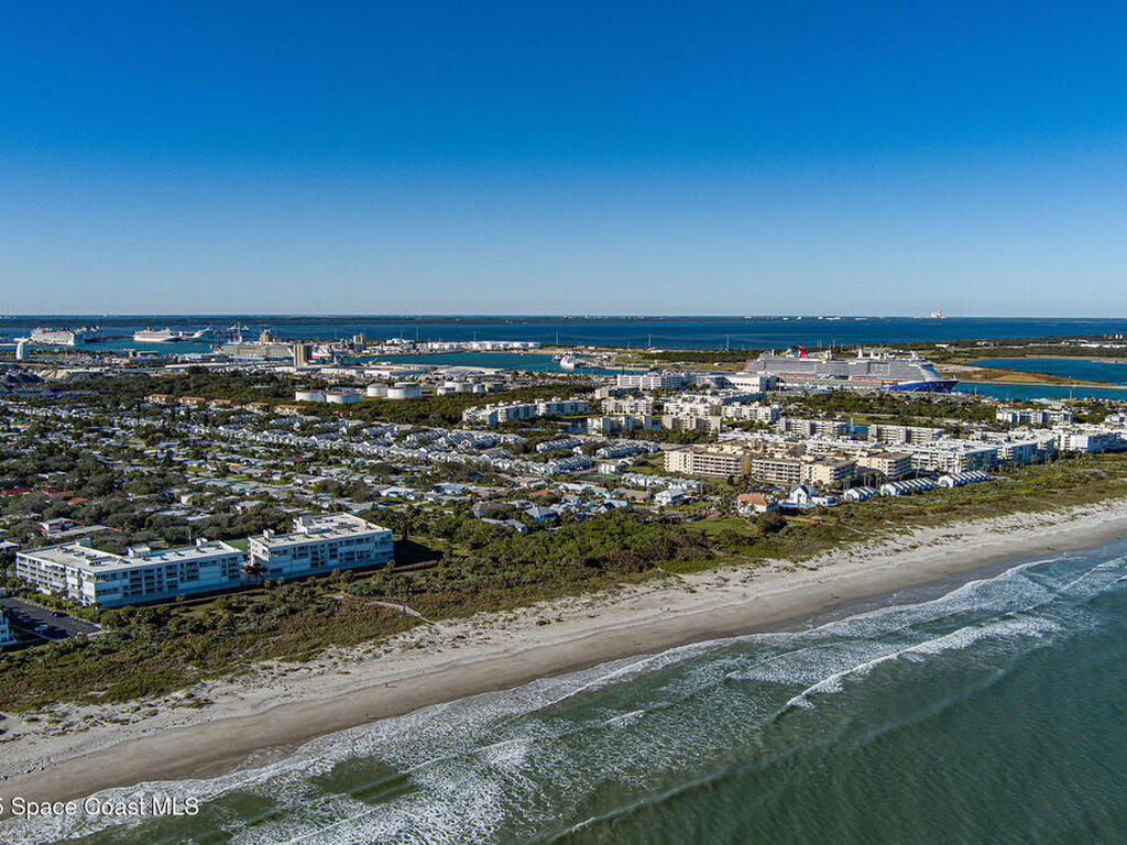 465 Jackson Avenue, Cape Canaveral, FL 32920