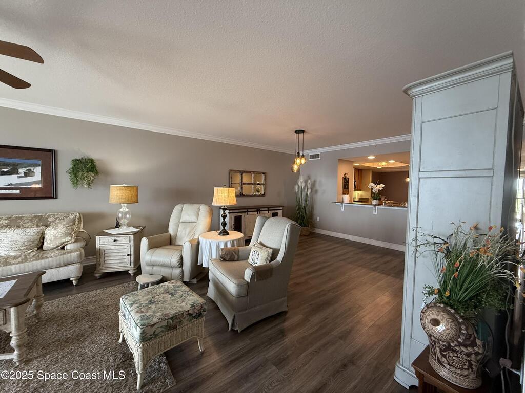 7 Indian River Avenue, Titusville, FL 32796