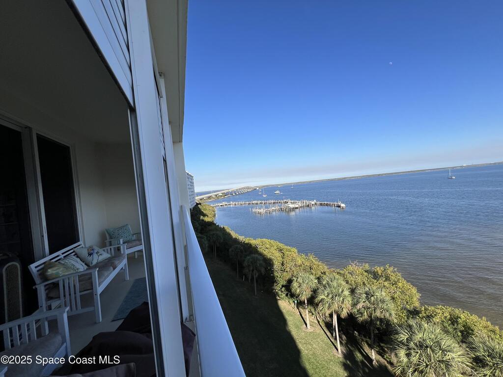 7 Indian River Avenue, Titusville, FL 32796