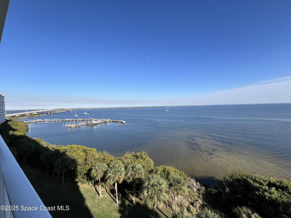 7 Indian River Avenue, Titusville, FL 32796