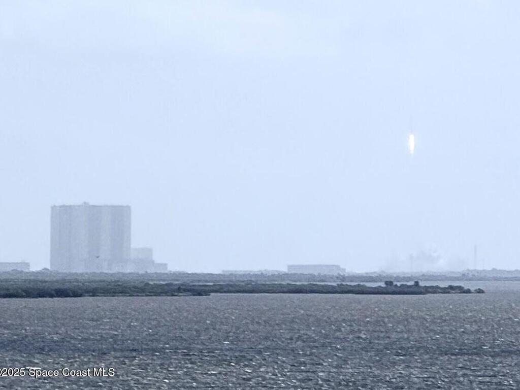 7 Indian River Avenue, Titusville, FL 32796