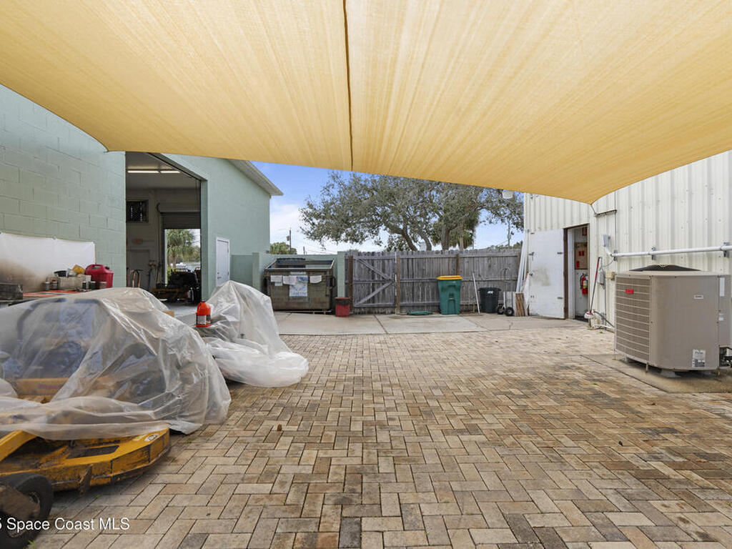 2299 Aurora Road, Melbourne, FL 32935