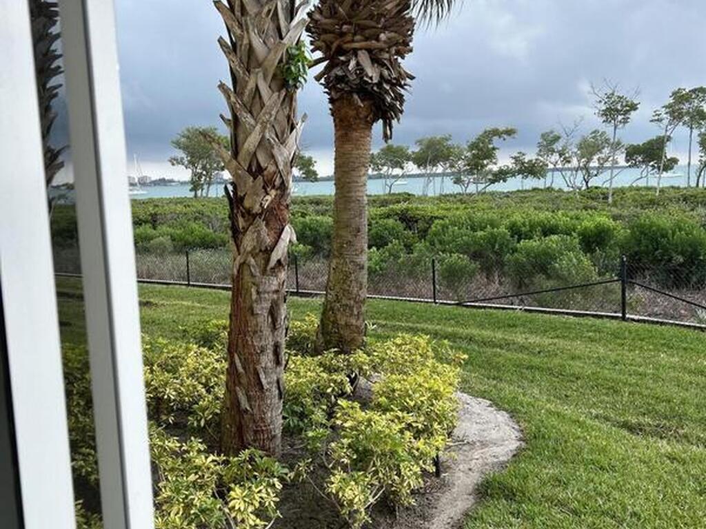 24 Harbour Isle Drive, Hutchinson Island, FL 34949