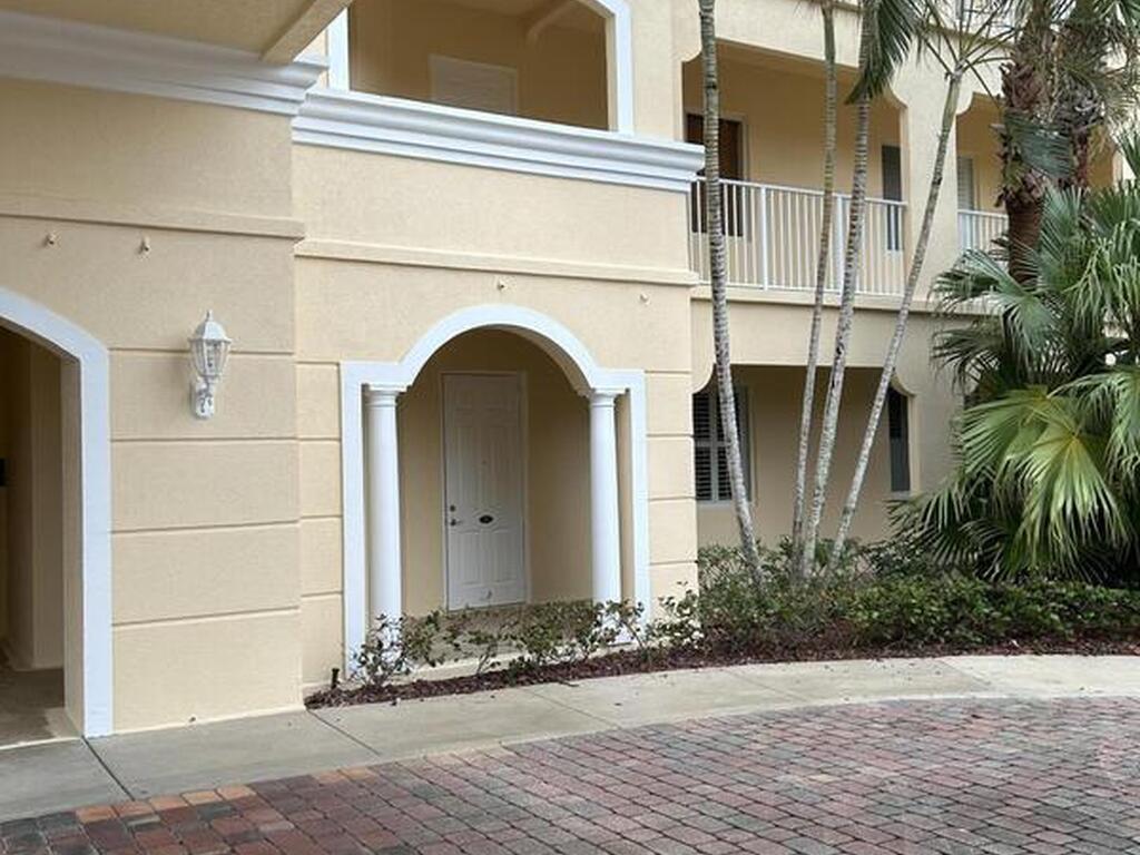 24 Harbour Isle Drive, Hutchinson Island, FL 34949