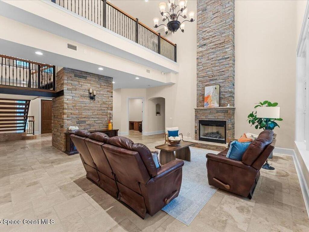 51 Bayshore Court, Rockledge, FL 32955