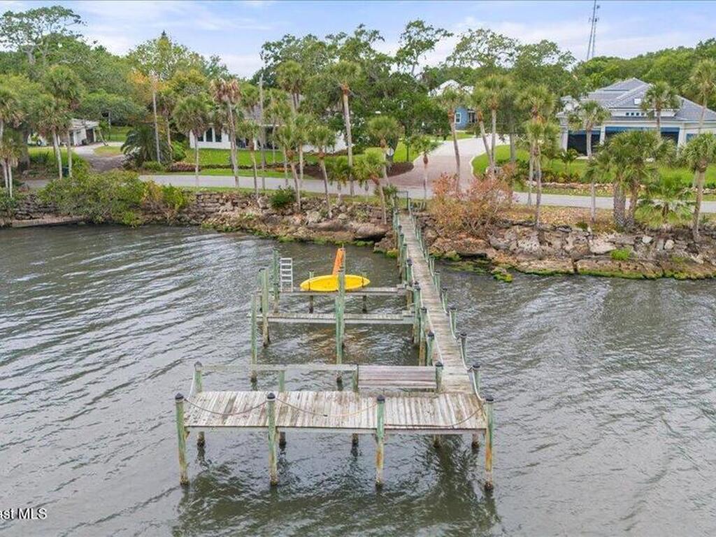 51 Bayshore Court, Rockledge, FL 32955