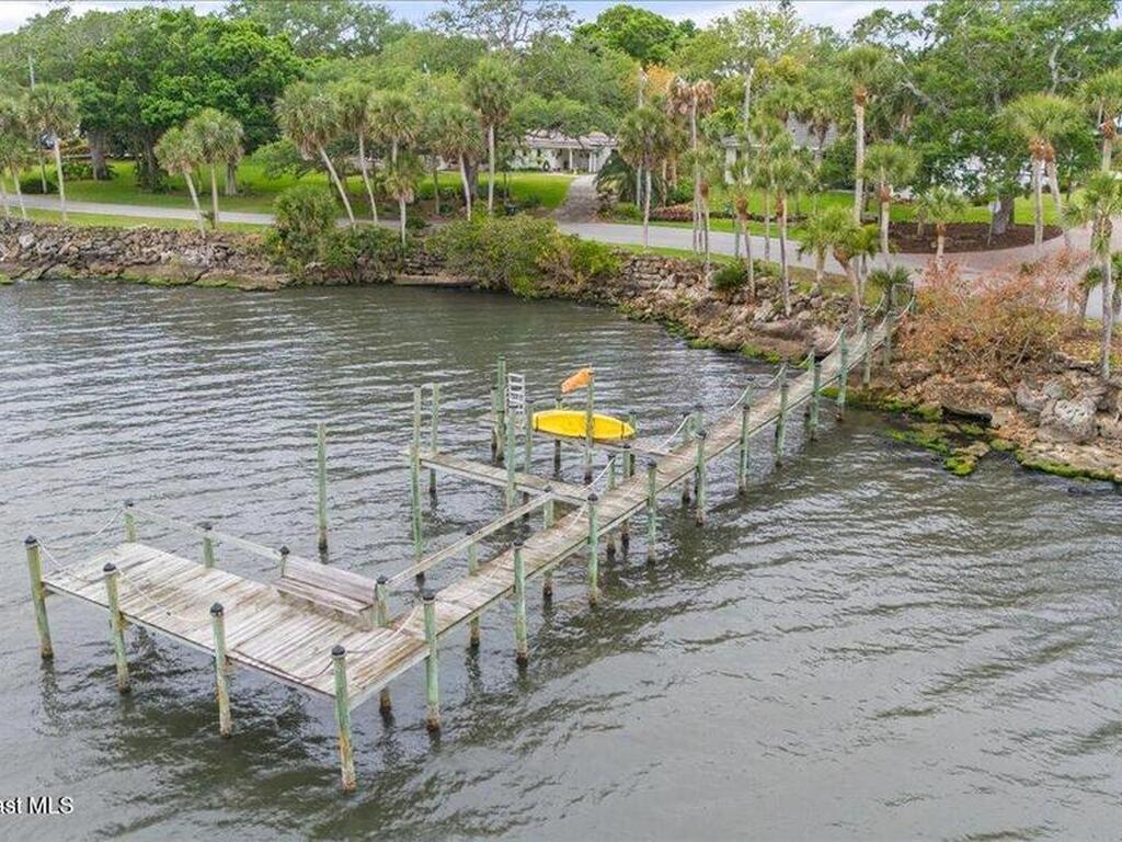 51 Bayshore Court, Rockledge, FL 32955