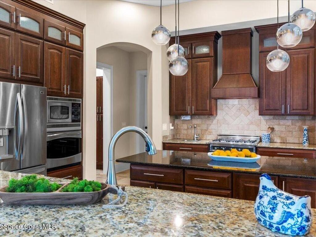 51 Bayshore Court, Rockledge, FL 32955