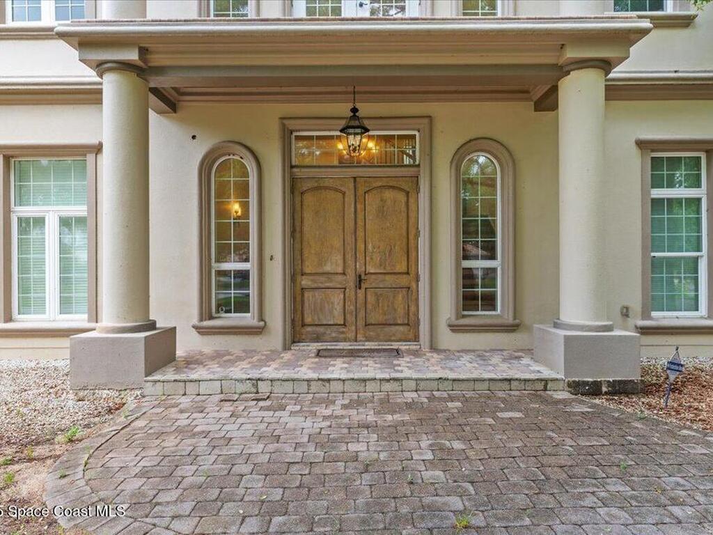 51 Bayshore Court, Rockledge, FL 32955