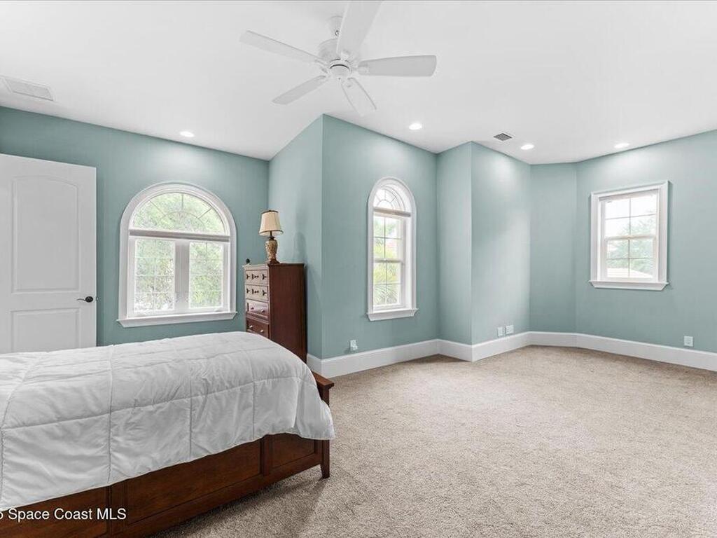 51 Bayshore Court, Rockledge, FL 32955