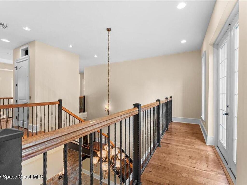 51 Bayshore Court, Rockledge, FL 32955