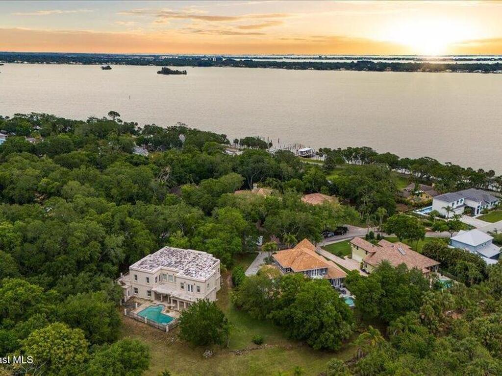 51 Bayshore Court, Rockledge, FL 32955